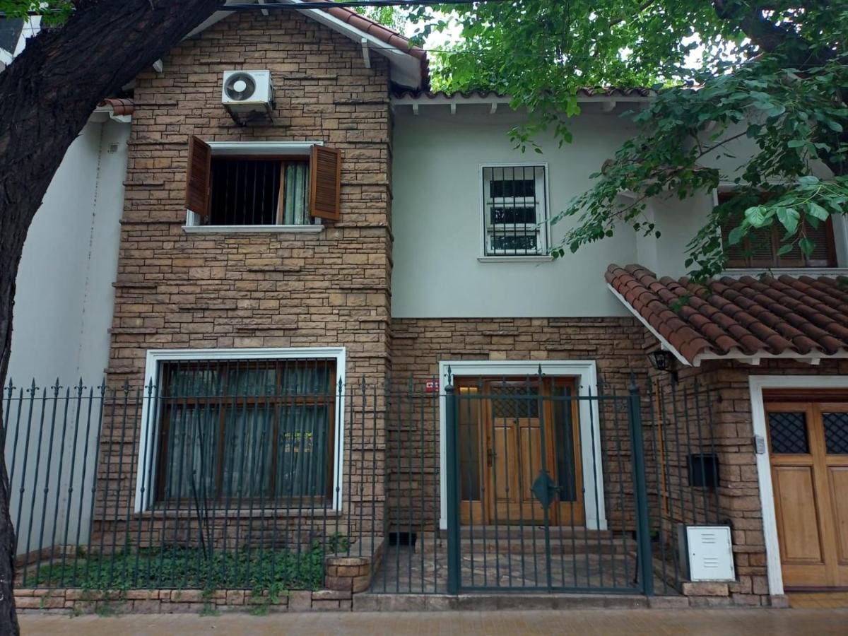 Hostel Casteleyhost Mendoza Exterior foto